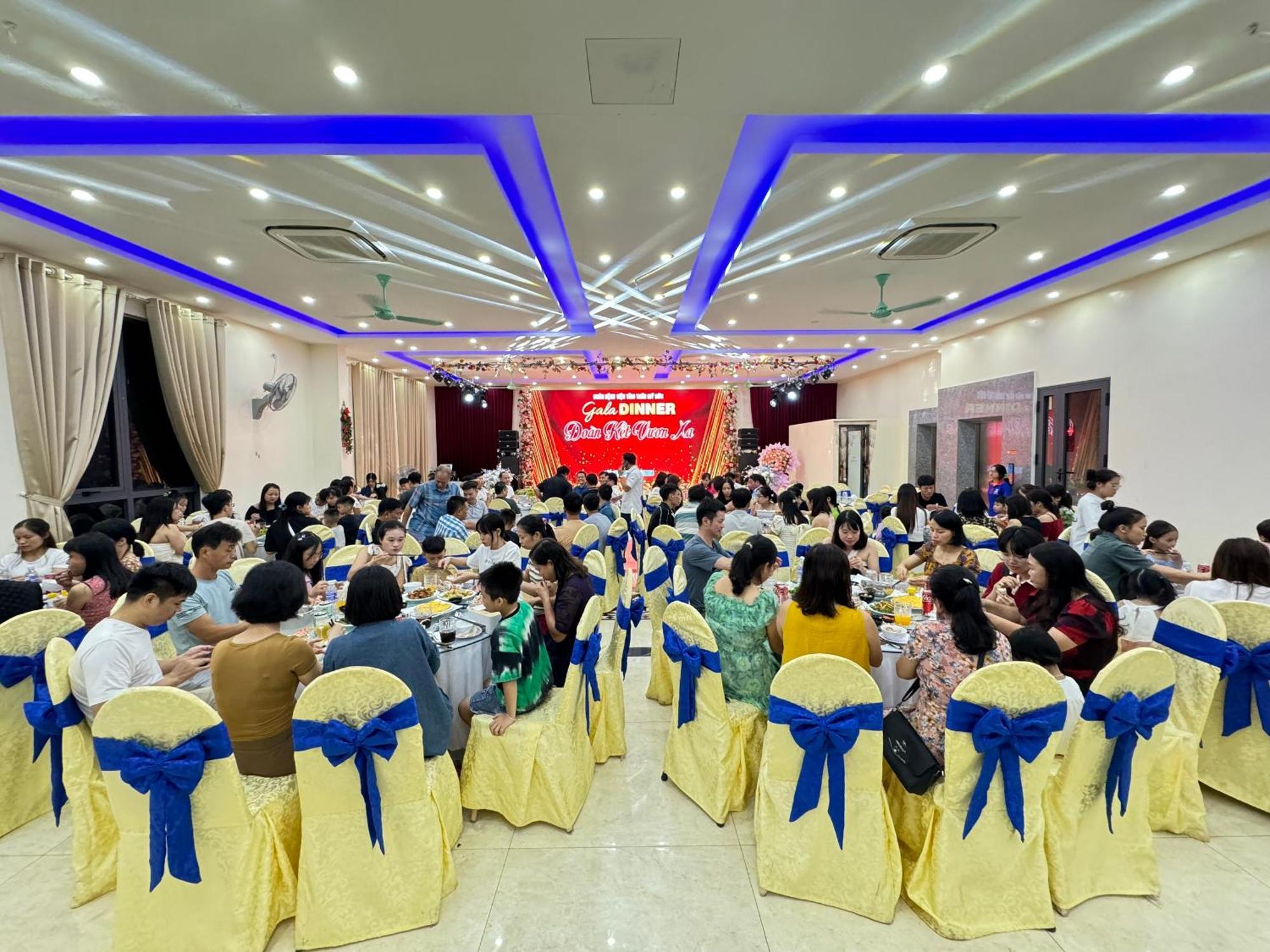 Hotel Khach San Tuan Anh Cửa Lò Esterno foto