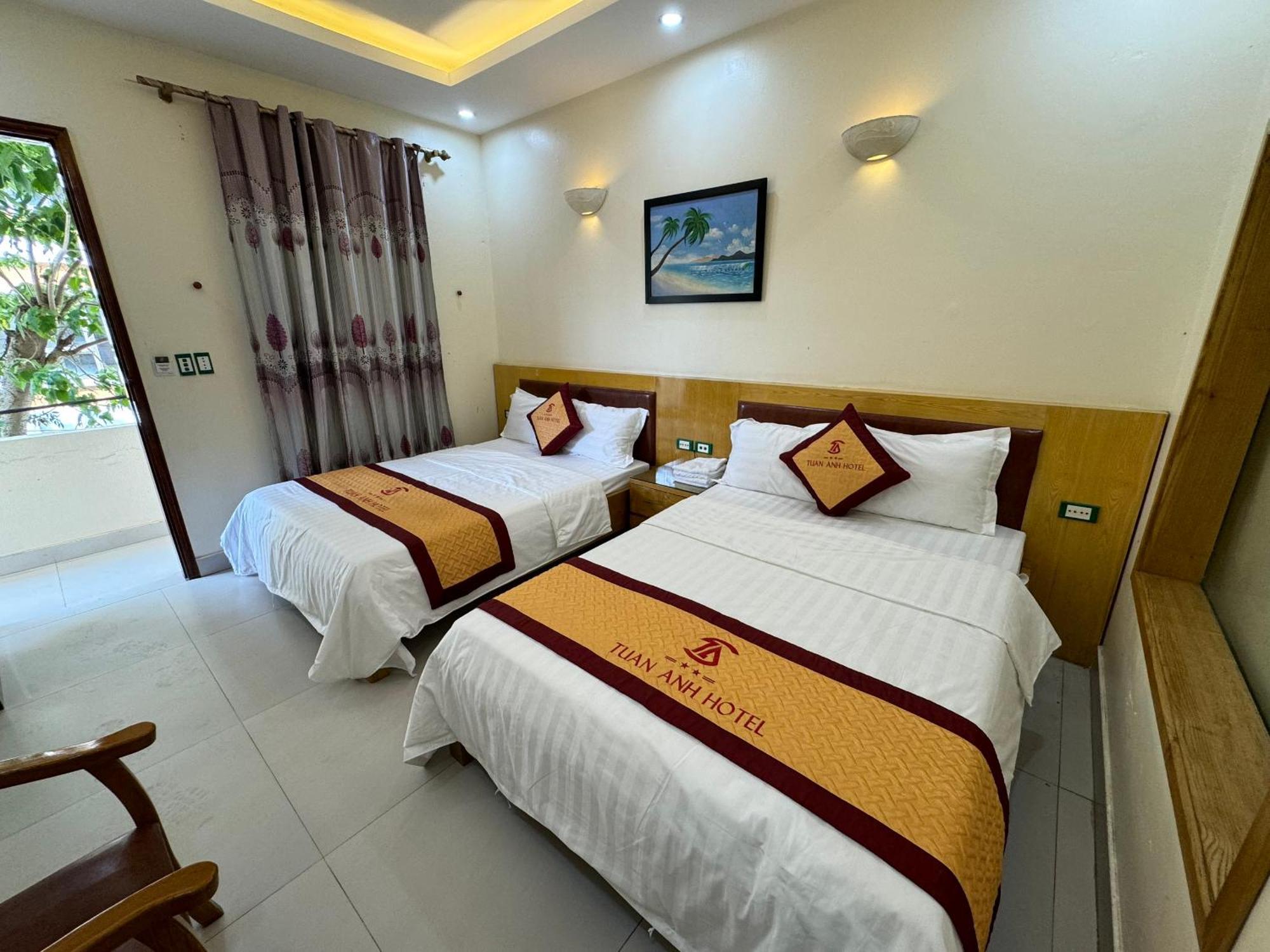 Hotel Khach San Tuan Anh Cửa Lò Esterno foto