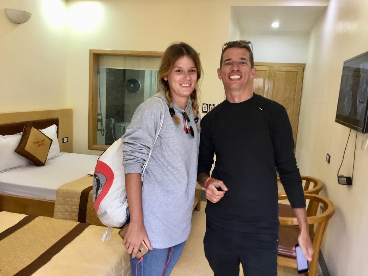 Hotel Khach San Tuan Anh Cửa Lò Esterno foto