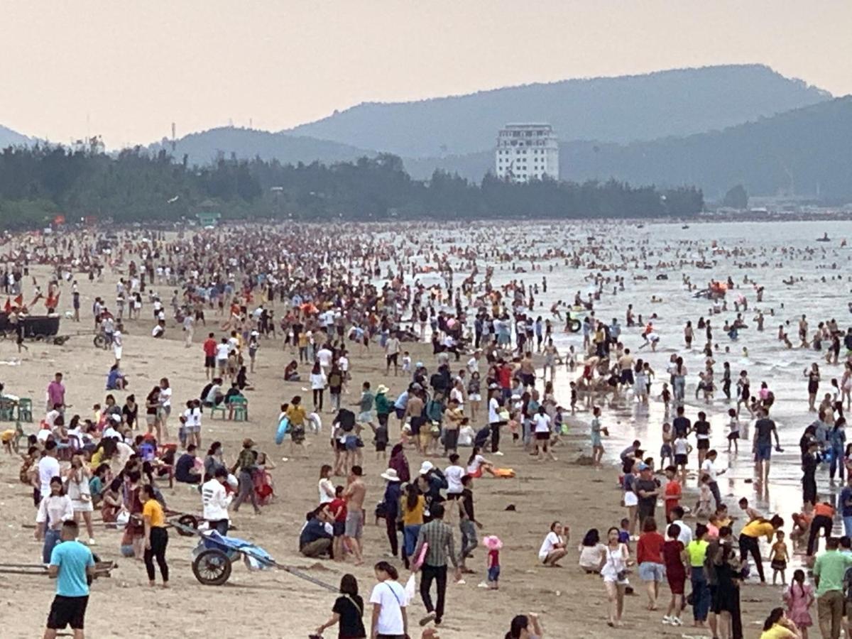 Hotel Khach San Tuan Anh Cửa Lò Esterno foto